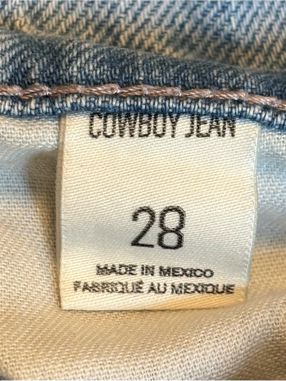 BDG Urban Outfitters Cowboy Jeans Size 28 EUC - Picture 5 of 10